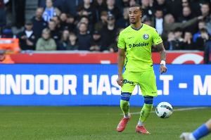 罗马诺：费内巴切&米兰均就布朗与根特深入谈判 转会费800万欧