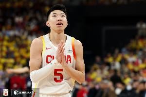 媒体人：廖三宁的持球攻给大家留下很深刻印象 热身赛要多上强度