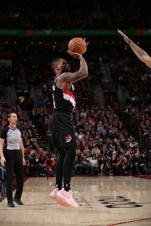 讨论|利拉德作为波特兰开拓者球员的未来将会如何？