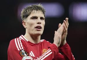 阿斯：曼联为加纳乔标价接近4000万欧，切尔西希望将价格尽量压低