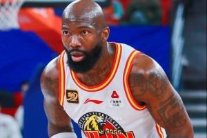 媒体人：和CBA同时打响 NBL将出现大量球员空缺 街球手可尝试追梦