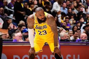 23年头一遭！本赛季是詹姆斯生涯首次背负“打完就到期”的合同