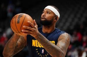 媒体人：曾有多米尼加球队试图签考辛斯 但后者要求月薪≥8万美金