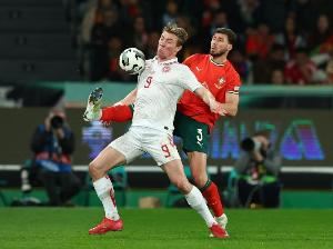 丹麦主帅：满足那不勒斯的期望并不容易，非常高兴霍伊伦迅速适应