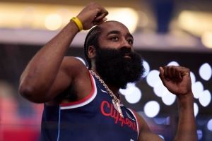 媒体人谈哈登有6岁儿子：这刷新了我对保密的认知 他在篮网已当爹